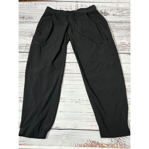 Athleta Women's Tapered Leg Drawstring Black Activewear Venture Pants Size 6 - Picture 5 of 13